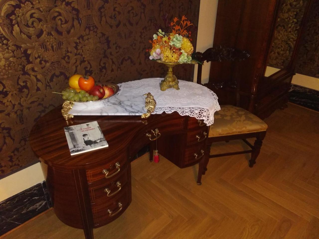 B&B "La Bottega D'Arte" Каррара Экстерьер фото